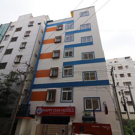 Oyo Happy Stay Hotels Hyderabad Esterno foto