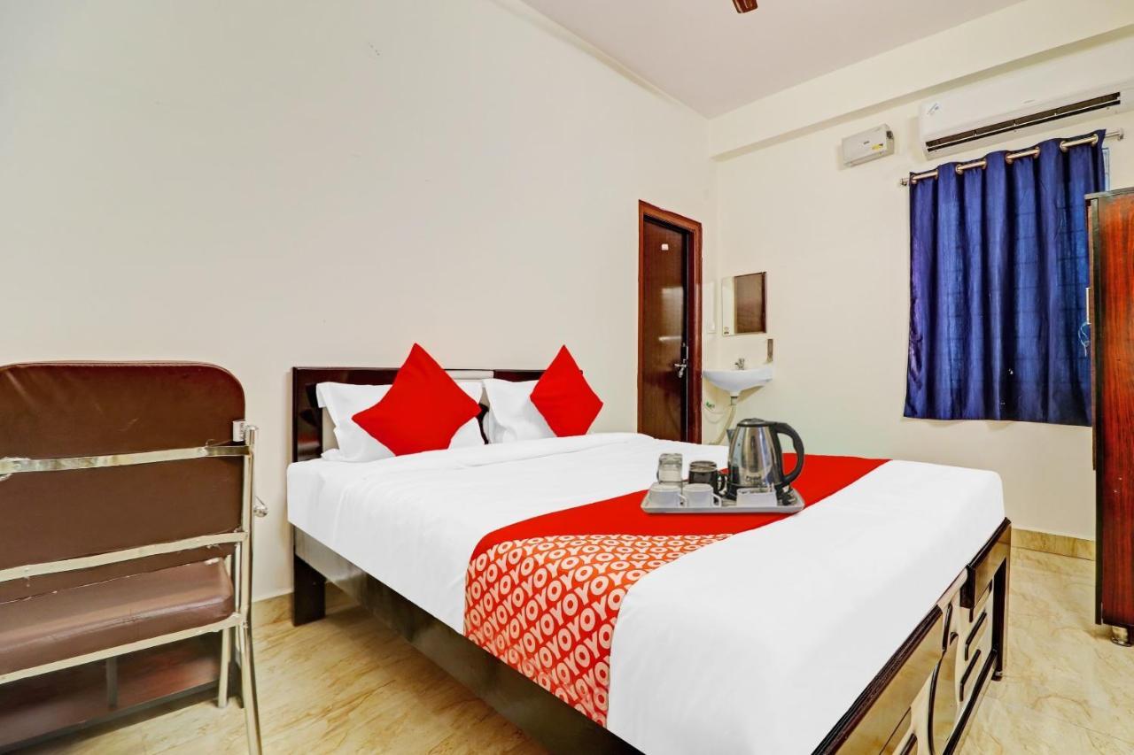 Oyo Happy Stay Hotels Hyderabad Esterno foto