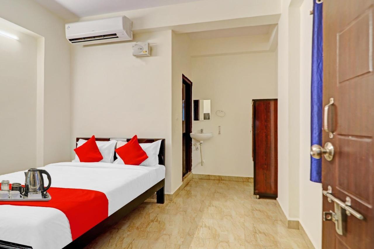 Oyo Happy Stay Hotels Hyderabad Esterno foto